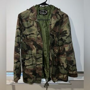 Camouflage utility jacket